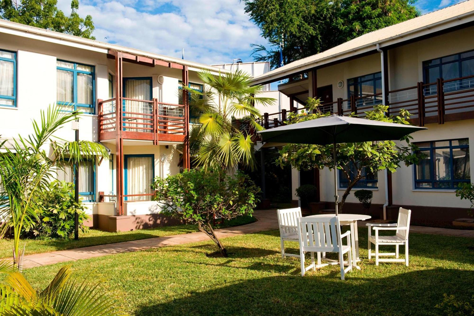Protea Hotel By Marriott Dar Es Salaam Oyster Bay Eksteriør bilde